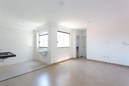 Sala de apartamento para alugar com 2 quartos, 50m² em Cidade Líder, São Paulo