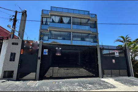 Apartamento para alugar com 50m², 2 quartos e 1 vaga Apartamento para alugar com 50m², 2 quartos e 1 vagaFachada