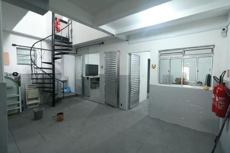 Casa à venda com 187m², 4 quartos e 2 vagasQuintal