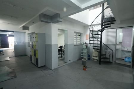 Casa à venda com 187m², 4 quartos e 2 vagasQuintal