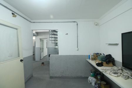 Casa à venda com 187m², 4 quartos e 2 vagasÁrea de Serviço