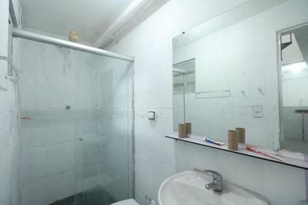 Casa à venda com 187m², 4 quartos e 2 vagasBanheiro