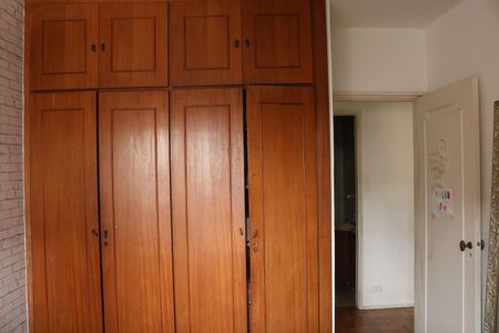 Apartamento à venda com 79m², 2 quartos e 1 vagaQuarto 2