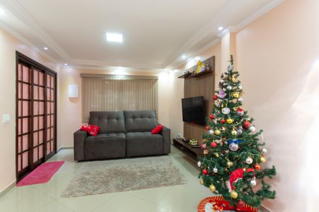 Casa à venda com 250m², 4 quartos e 2 vagas Casa à venda com 250m², 4 quartos e 2 vagasSala