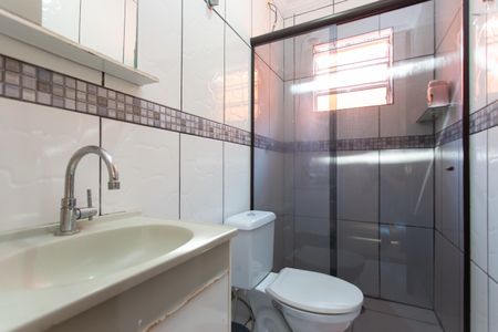 Casa à venda com 250m², 4 quartos e 2 vagas Casa à venda com 250m², 4 quartos e 2 vagasBanheiro 2