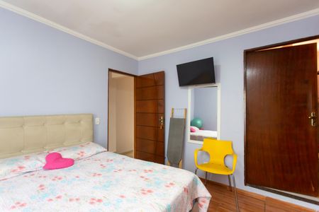 Casa à venda com 250m², 4 quartos e 2 vagas Casa à venda com 250m², 4 quartos e 2 vagasSuíte