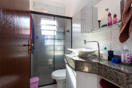 Casa à venda com 250m², 4 quartos e 2 vagas Casa à venda com 250m², 4 quartos e 2 vagasBanheiro 3