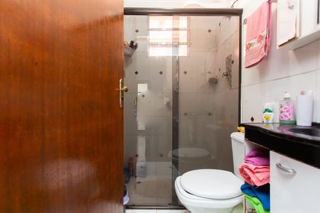 Casa à venda com 250m², 4 quartos e 2 vagas Casa à venda com 250m², 4 quartos e 2 vagasBanheiro da Suíte