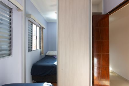 Casa à venda com 250m², 4 quartos e 2 vagas Casa à venda com 250m², 4 quartos e 2 vagasQuarto 3