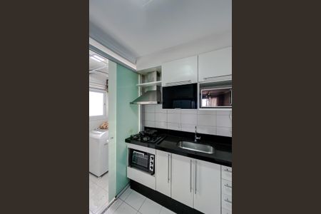 Apartamento para alugar com 60m², 2 quartos e 2 vagasCozinha