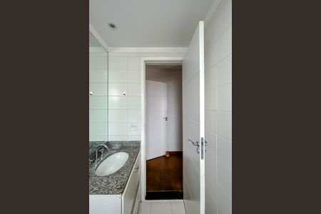 Apartamento para alugar com 60m², 2 quartos e 2 vagasBanheiro da Suíte