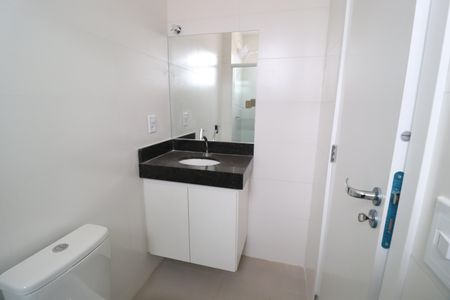Apartamento para alugar com 59m², 2 quartos e 1 vagaBanheiro do Quarto 1