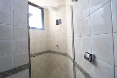 Apartamento para alugar com 64m², 2 quartos e 1 vagaBanheiro Social