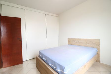 Apartamento para alugar com 64m², 2 quartos e 1 vagaQuarto 1