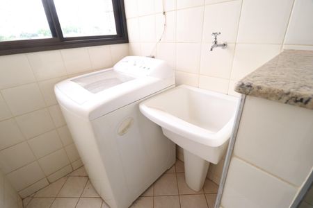 Apartamento para alugar com 64m², 2 quartos e 1 vagaÁrea de Serviço