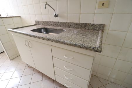 Apartamento para alugar com 64m², 2 quartos e 1 vagaCozinha