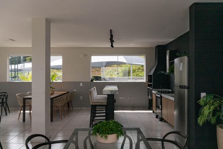 Apartamento à venda com 48m², 2 quartos e 1 vaga Apartamento à venda com 48m², 2 quartos e 1 vagaÁrea comum - Salão de festas