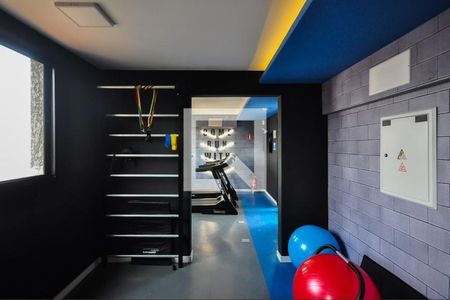 Apartamento à venda com 42m², 2 quartos e 1 vaga Apartamento à venda com 42m², 2 quartos e 1 vagaÁrea comum - Academia