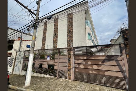 Casa de condomínio à venda com 90m², 2 quartos e 1 vaga Casa de condomínio à venda com 90m², 2 quartos e 1 vagaFachada+Placa