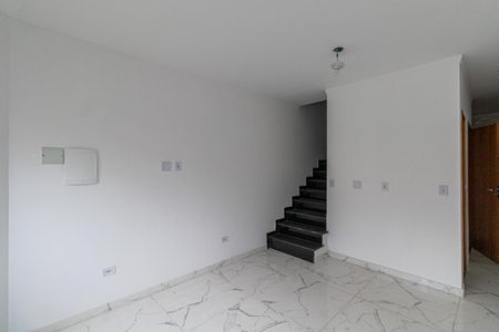 Casa de condomínio à venda com 90m², 2 quartos e 1 vaga Casa de condomínio à venda com 90m², 2 quartos e 1 vagaSala