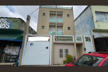 Apartamento para alugar com 52m², 2 quartos e 1 vaga Apartamento para alugar com 52m², 2 quartos e 1 vagaFachada