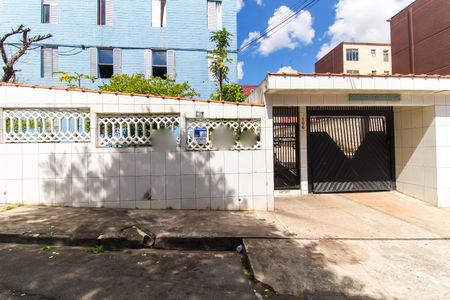 Apartamento à venda com 55m², 3 quartos e 1 vaga Apartamento à venda com 55m², 3 quartos e 1 vagaFachada + Placa