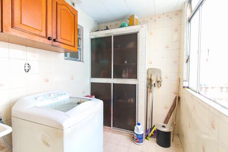 Apartamento à venda com 55m², 3 quartos e 1 vaga Apartamento à venda com 55m², 3 quartos e 1 vagaÁrea de Serviço