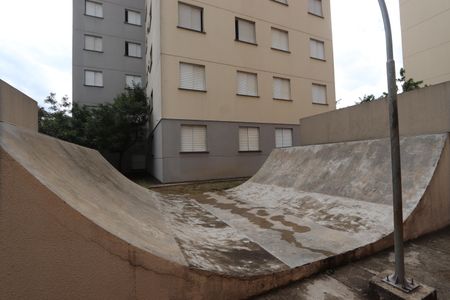 Apartamento para alugar com 49m², 2 quartos e sem vagaÁrea comum - Rampa de Skate