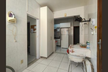 Apartamento para alugar com 200m², 3 quartos e 1 vaga