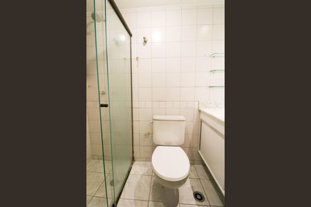 Apartamento para alugar com 85m², 3 quartos e 1 vaga Apartamento para alugar com 85m², 3 quartos e 1 vagaBanheiro da Suíte