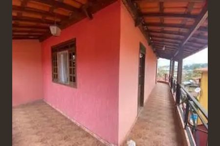 Casa à venda com 152m², 4 quartos e 4 vagasVaranda