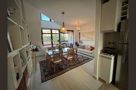 Apartamento à venda com 3 quartos, 230m² em Sion, Belo Horizonte