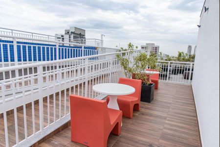 Apartamento para alugar com 39m², 1 quarto e 1 vaga Apartamento para alugar com 39m², 1 quarto e 1 vagaÁrea comum - Piscina