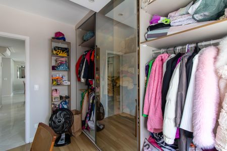 Apartamento para alugar com 108m², 3 quartos e 2 vagas Apartamento para alugar com 108m², 3 quartos e 2 vagasQuarto 3