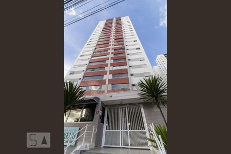 Apartamento para alugar com 108m², 3 quartos e 2 vagas Apartamento para alugar com 108m², 3 quartos e 2 vagasFachada