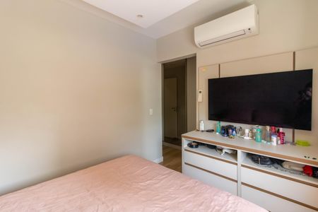 Apartamento para alugar com 108m², 3 quartos e 2 vagas Apartamento para alugar com 108m², 3 quartos e 2 vagasSuíte