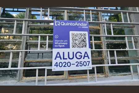 Casa à venda com 185m², 4 quartos e 1 vagaFachada - plaquinha