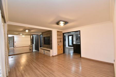 Sala de casa para alugar com 3 quartos, 320m² em Mossunguê, Curitiba
