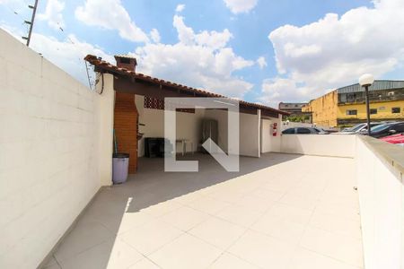Apartamento para alugar com 48m², 2 quartos e 1 vaga Apartamento para alugar com 48m², 2 quartos e 1 vagaÁrea comum - Churrasqueira