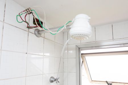 Apartamento para alugar com 48m², 2 quartos e 1 vaga Apartamento para alugar com 48m², 2 quartos e 1 vagaBanheiro - Chuveiro