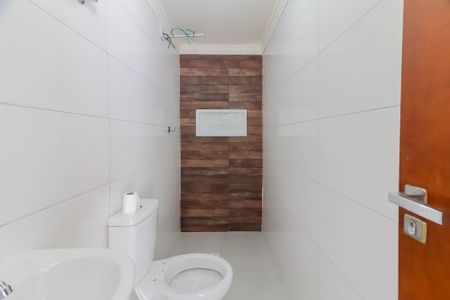 Casa para alugar com 70m², 2 quartos e 1 vaga Casa para alugar com 70m², 2 quartos e 1 vagaBanheiro