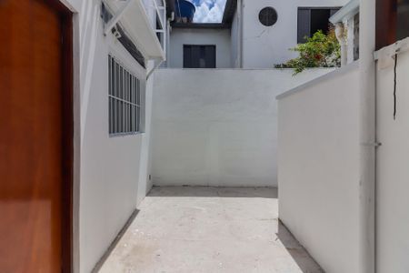 Casa para alugar com 70m², 2 quartos e 1 vaga Casa para alugar com 70m², 2 quartos e 1 vagaLavanderia