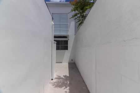 Casa para alugar com 70m², 2 quartos e 1 vaga Casa para alugar com 70m², 2 quartos e 1 vagaQuintal