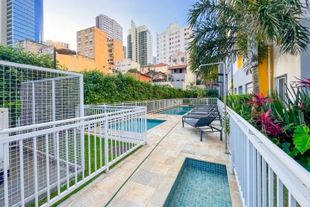 Apartamento à venda com 38m², 2 quartos e sem vaga Apartamento à venda com 38m², 2 quartos e sem vagaPiscina