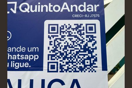Casa de condomínio à venda com 350m², 4 quartos e 2 vagas Casa de condomínio à venda com 350m², 4 quartos e 2 vagasJDZR-285