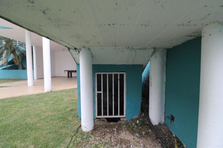Casa de condomínio à venda com 350m², 4 quartos e 2 vagasCasa de bomba da piscina 