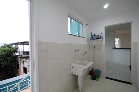 Casa de condomínio à venda com 350m², 4 quartos e 2 vagasÁrea de serviço
