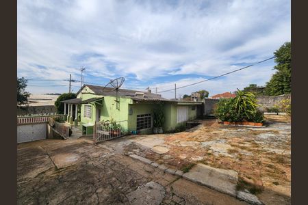 Casa à venda com 258m², 4 quartos e 4 vagas