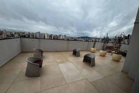 Apartamento à venda com 37m², 2 quartos e sem vaga Apartamento à venda com 37m², 2 quartos e sem vagaTerraço