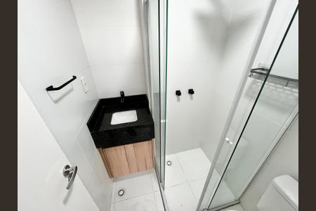 Apartamento à venda com 37m², 2 quartos e sem vaga Apartamento à venda com 37m², 2 quartos e sem vagaBanheiro